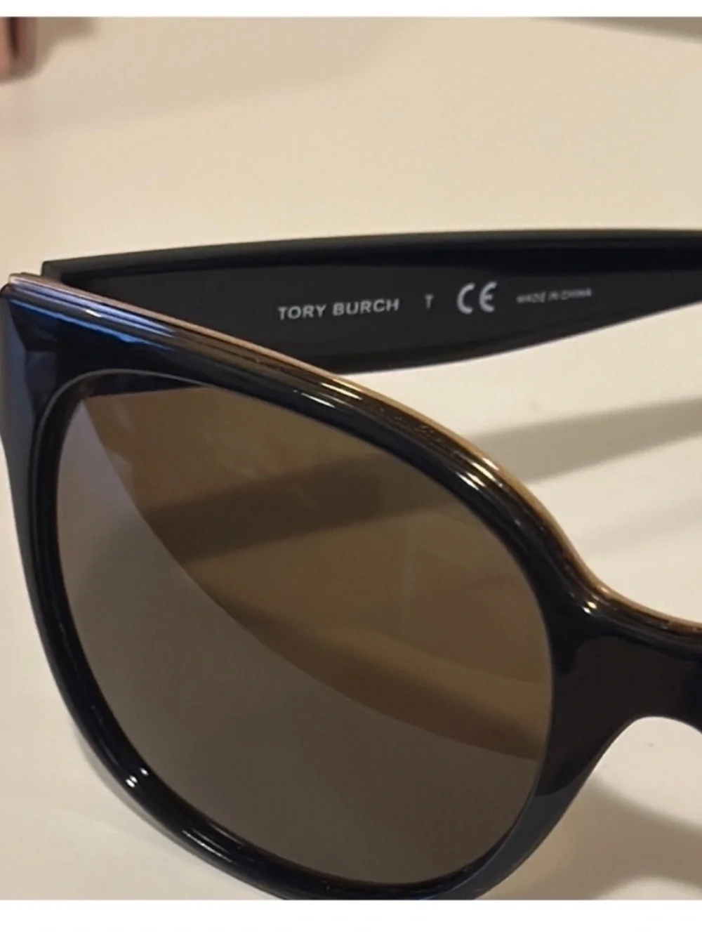 Tory Burch✨TY9042 Sunglasses 131273-56 - Black Frame with gold tone boards